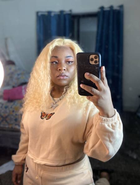Image #28 from Y’all this hair is so freakin pretty and soft! The color is AMAZING. I would definitely recommend this wig very good quality.