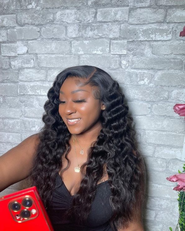 The hair is beautiful. I love the hair would recommend to all. Came package beautifully and doesnt have a smell. Its really great hair for the price and the curl. Was my first time trying the hair and its a very good experience will buy again.