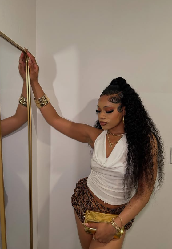 Image #7 from Tayla Yard