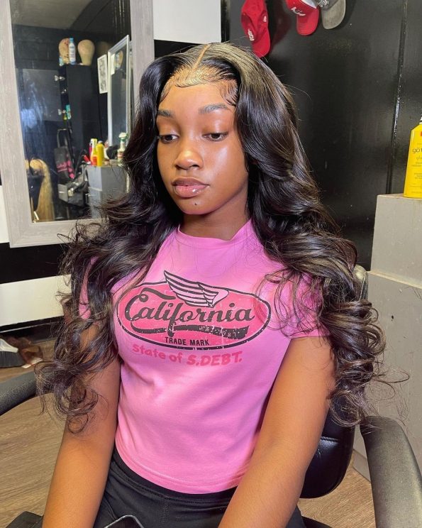 Heavy on bombshell 😍 I can't wait to show yal the new Mar Bar location 🤩  - 13x6 Frontal wig install w/ curls . #atlhairstylist