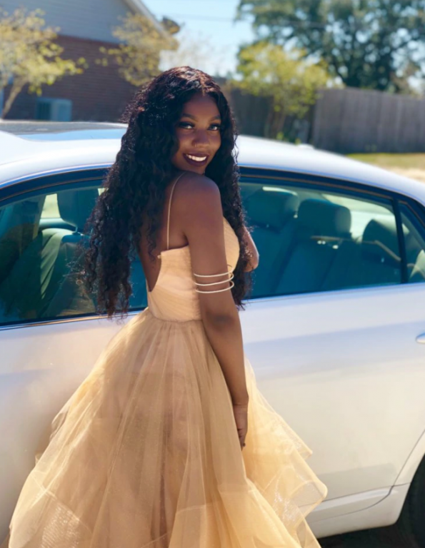 Image #1 from Laura Kamtande