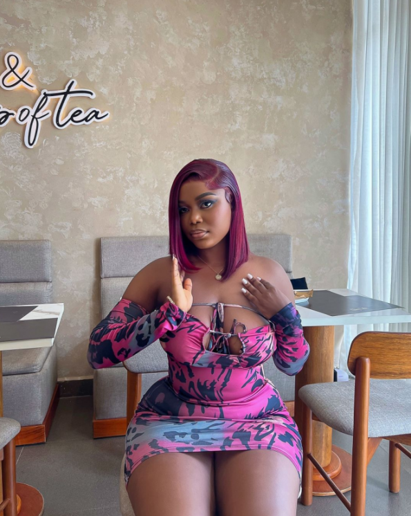 Image #1 from Anissa El